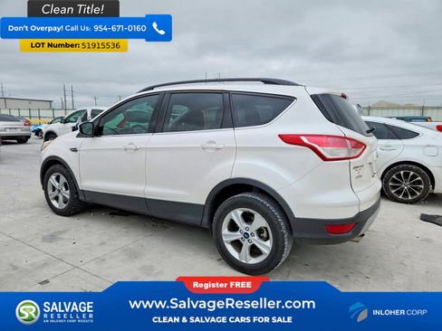 Used 2014 Ford Escape SE w/ Equipment Group 201A FWD image 3