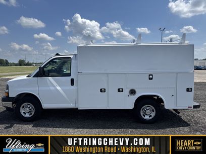 New 2024 Chevrolet Express 3500 w/ Power Convenience Package