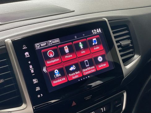 Used 2018 Honda Ridgeline Black Edition image 11