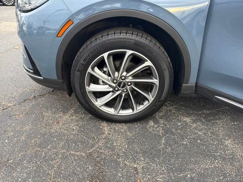 Certified 2024 Lincoln Corsair AWD w/ Equipment Group 101A image 31