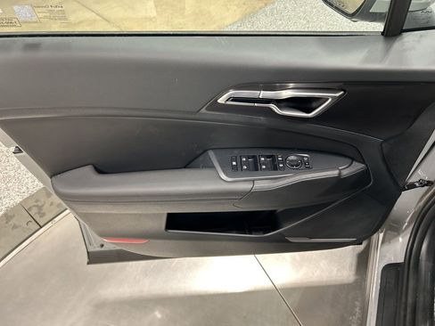 New 2026 Kia Sportage EX image 12