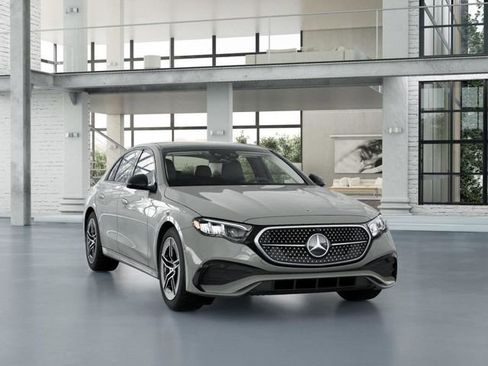 New 2026 Mercedes-Benz E 350 4MATIC Sedan image 9