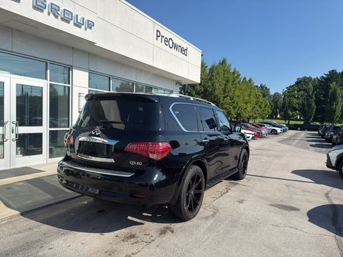 Used 2014 INFINITI QX80 4WD w/ Deluxe Touring Package image 3