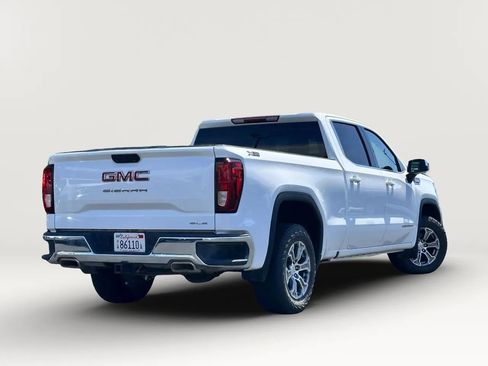 Used 2023 GMC Sierra 1500 SLE AWD/4WD image 6