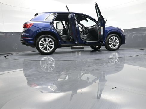 Used 2023 Audi Q3 2.0T Premium Plus AWD/4WD image 48