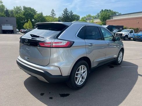 Used 2021 Ford Edge SEL w/ Convenience Package AWD/4WD image 5