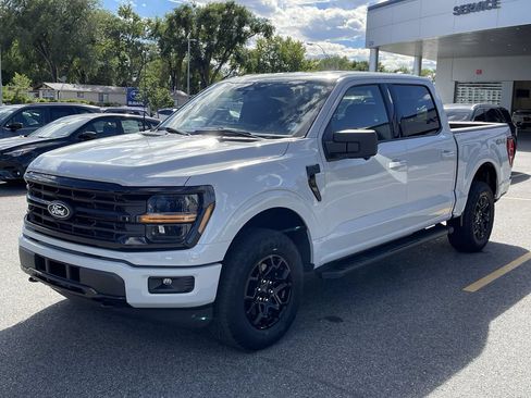 Used 2024 Ford F150 XLT w/ XLT Black Appearance Package AWD/4WD image 3