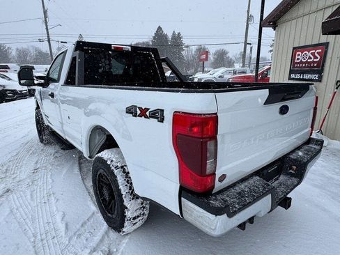 Used 2022 Ford F250 XLT AWD/4WD image 3