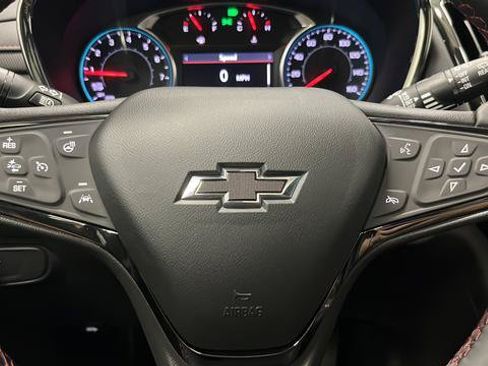 Used 2023 Chevrolet Equinox RS w/ RS Leather Package AWD/4WD image 16