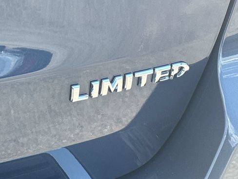 Used 2021 Jeep Grand Cherokee Limited AWD/4WD image 8