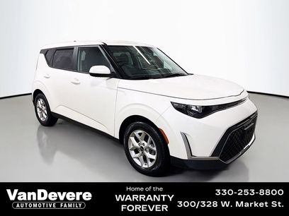 Used 2023 Kia Soul LX w/ Option Group 015