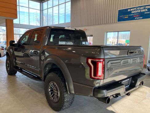 Certified 2019 Ford F150 Raptor w/ Equipment Group 801A Mid image 7