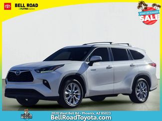 Used 2021 Toyota Highlander Limited FWD video 1