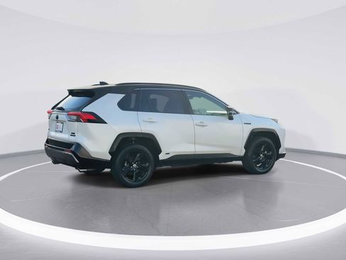 Certified 2021 Toyota RAV4 XSE w/ XSE Grade Weather Package image 8