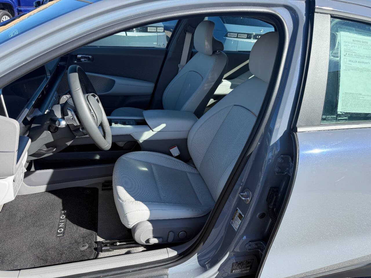 Used 2024 Hyundai Ioniq 6 SEL AWD/4WD image 3