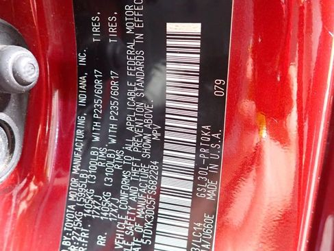 Used 2015 Toyota Sienna XLE w/ XLE Navigation Package image 45