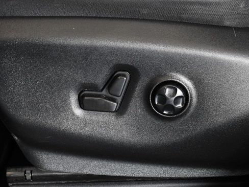 Used 2022 Chrysler Pacifica Touring-L w/ S Appearance Package FWD image 28