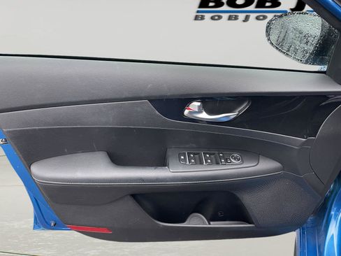 Used 2022 Kia Forte GT-Line w/ GT-Line Technology Package FWD image 21