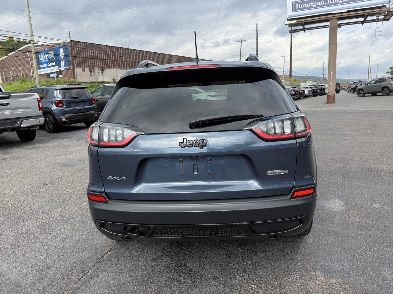 Used 2020 Jeep Cherokee Latitude w/ Quick Order Package 26F North AWD/4WD image 6