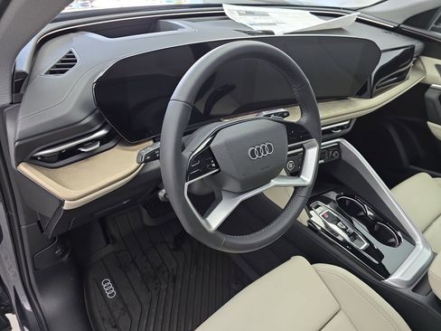 New 2025 Audi Q5 Premium Plus image 16