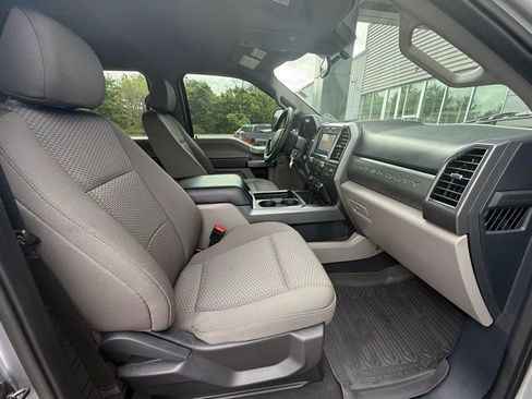 Used 2022 Ford F250 XLT w/ XLT Premium Package image 17