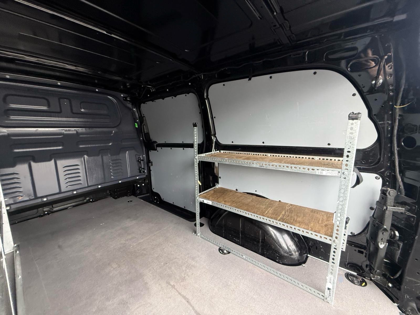Used 2018 Mercedes-Benz Metris image 12