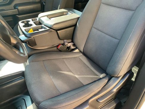 Used 2024 Chevrolet Silverado 2500 W/T AWD/4WD image 23