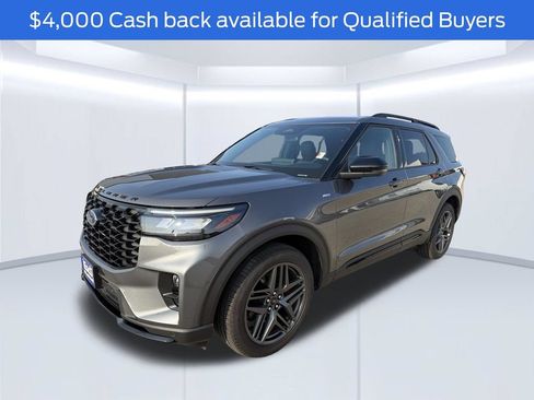 New 2026 Ford Explorer ST-Line w/ ST-Line Street Pack AWD/4WD image 8