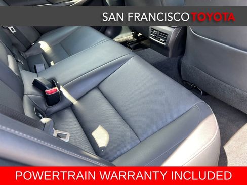 Used 2016 Lexus IS 200t w/ Navigation System Package RWD image 18