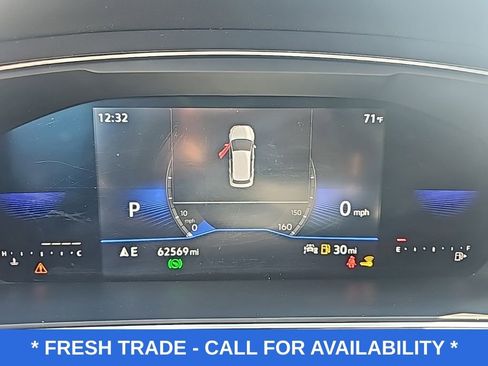 Used 2022 Volkswagen Tiguan SE w/ Panoramic Sunroof Package image 21