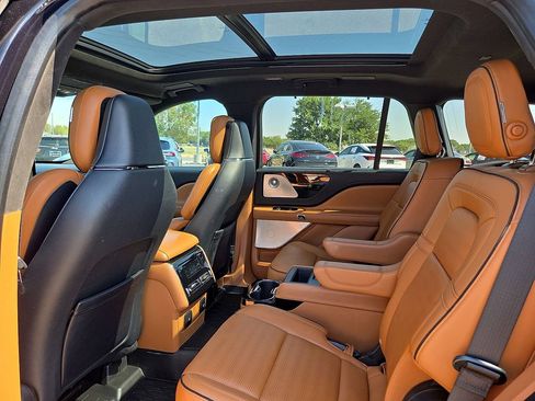 Used 2020 Lincoln Aviator Black Label w/ Dynamic Handling Package AWD/4WD image 13