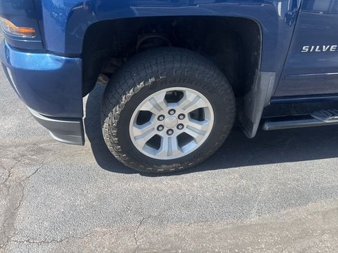 Used 2019 Chevrolet Silverado 1500 LT w/ All Star Edition AWD/4WD image 11