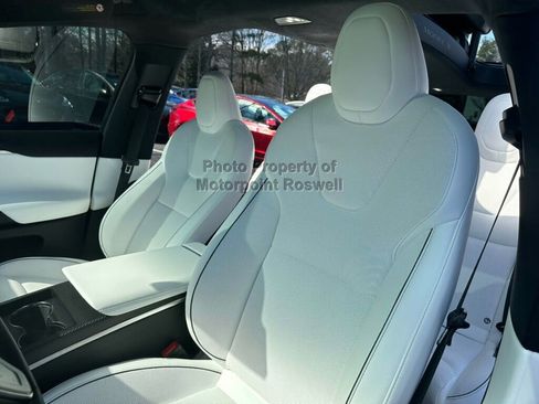 Used 2024 Tesla Model X Plaid AWD/4WD image 7