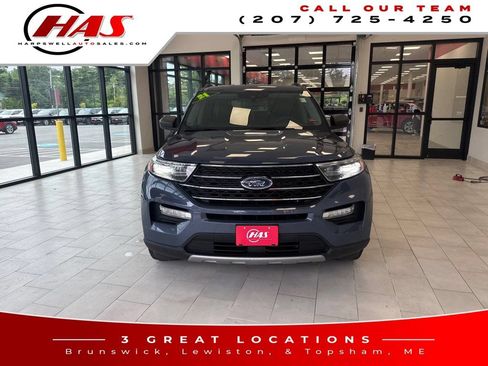 Used 2021 Ford Explorer XLT w/ Equipment Group 202A AWD/4WD image 10