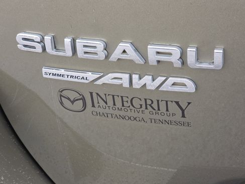 Used 2023 Subaru Forester Limited AWD/4WD image 5