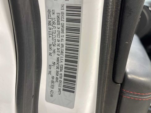Used 2020 Jeep Grand Cherokee Trailhawk AWD/4WD image 21