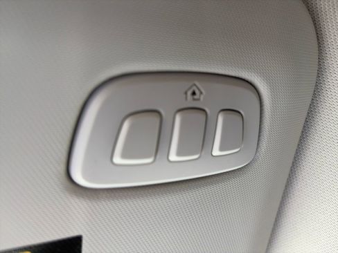 Used 2024 Ford Escape Platinum AWD/4WD image 26