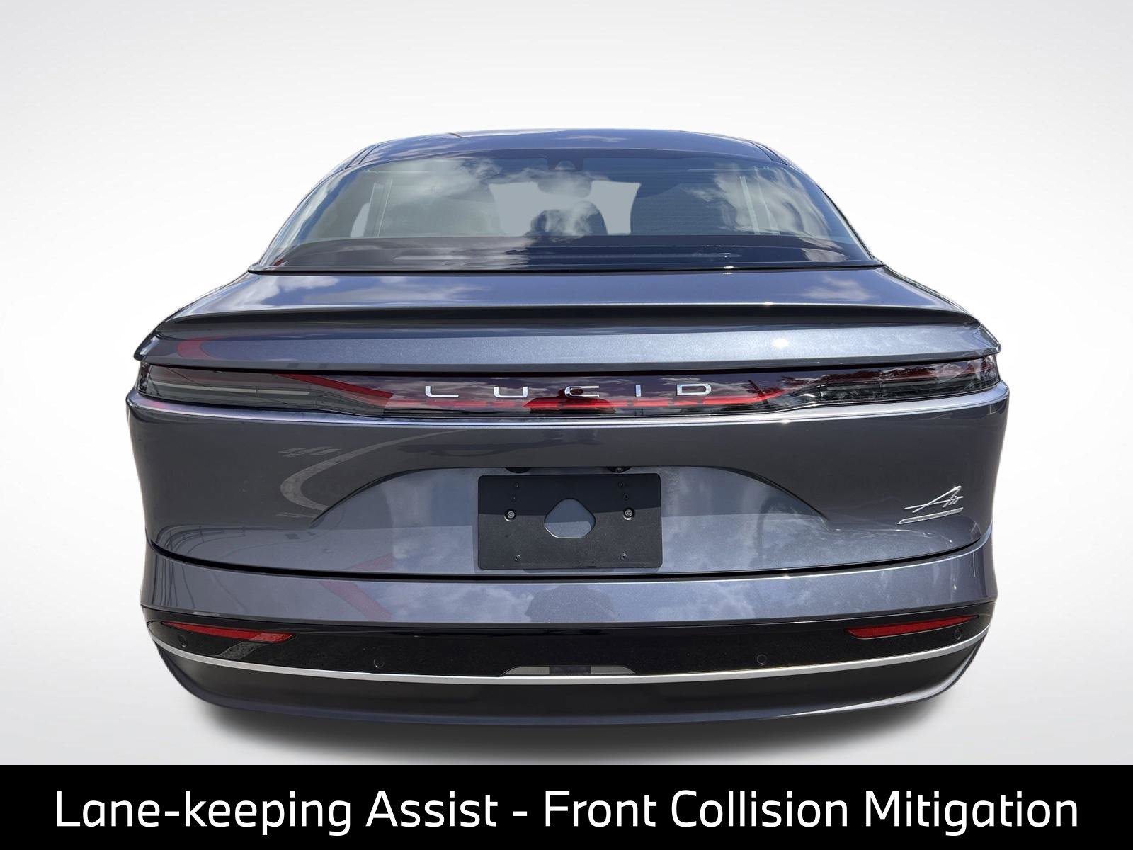 Used 2024 Lucid Air Touring AWD/4WD image 7