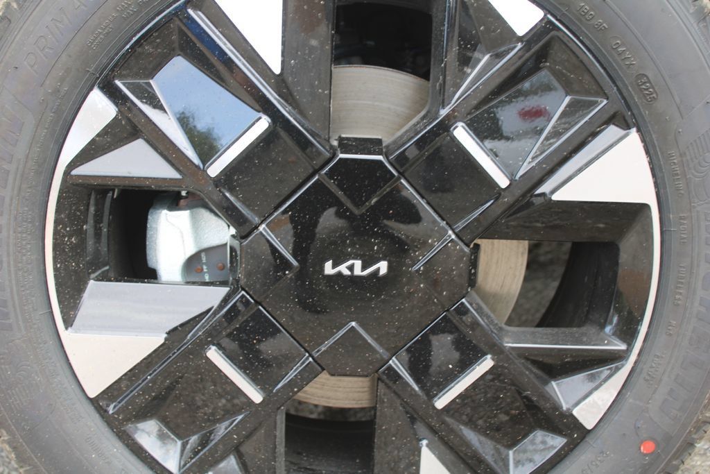 New 2027 Kia Sportage SX FWD image 18