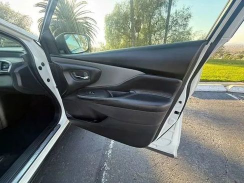 Used 2020 Nissan Murano S w/ Cargo Package FWD image 10
