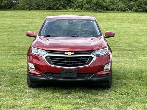 Used 2020 Chevrolet Equinox LT FWD image 2