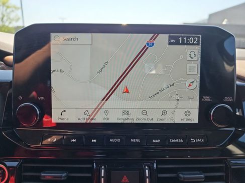 Used 2024 Nissan Pathfinder Platinum w/ Cargo Package image 27