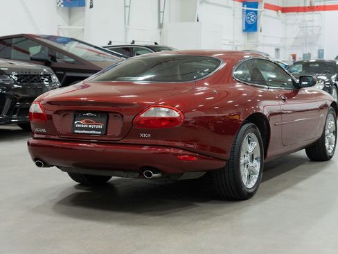Used 1999 Jaguar XK8 Coupe image 8
