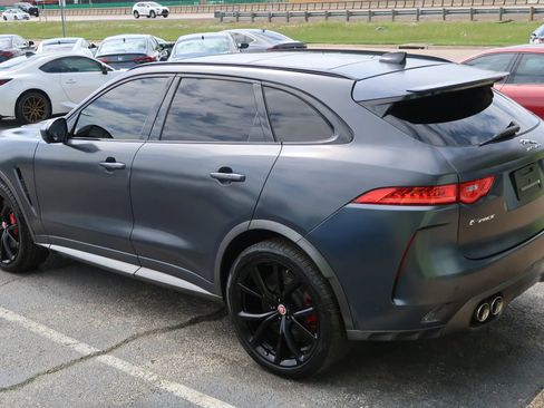 Used 2020 Jaguar F-PACE SVR AWD/4WD image 12