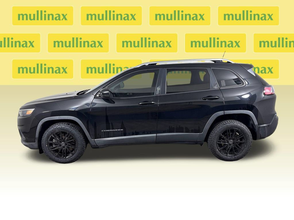 Used 2021 Jeep Cherokee Latitude FWD image 12