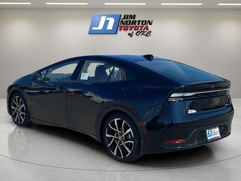 New 2026 Toyota Prius XSE image 4