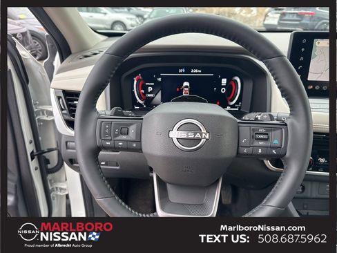 Certified 2025 Nissan Rogue SL w/ Tech Package image 22