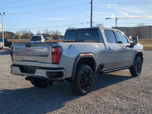 New 2026 GMC Sierra 2500 Denali w/ Denali Reserve Package AWD/4WD image 8