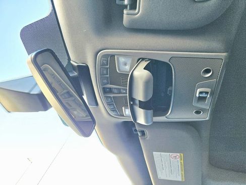 Used 2017 Ford F350 Lariat w/ Lariat Ultimate Package image 36