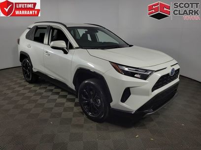 Used 2024 Toyota RAV4 SE